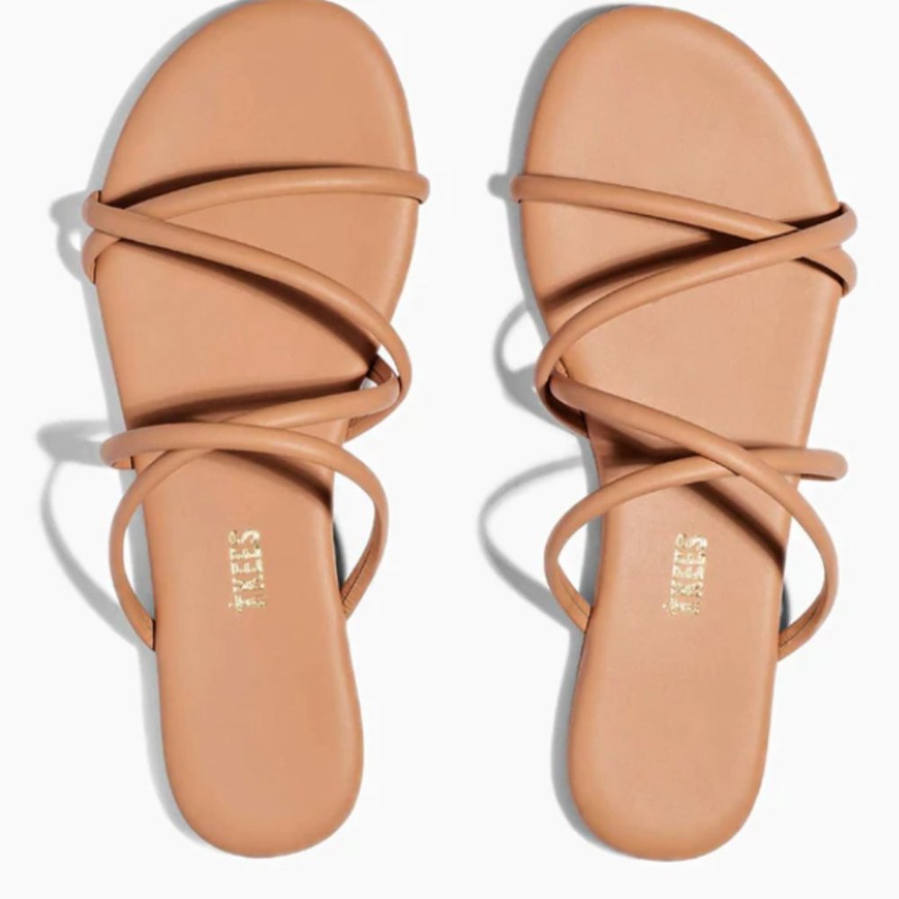 TKEES Sloan Leather Sandal in Pout